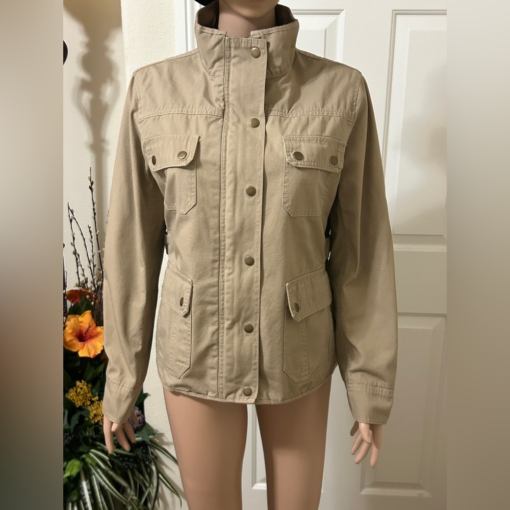 KUT from the Kloth women’s tan utility field jacket. Size L.